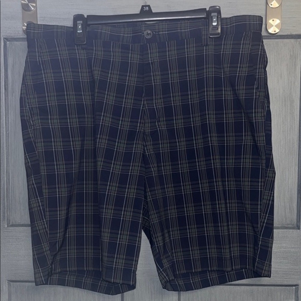 Chaps Sz 38 Waist Golf Navy Plaid Men's Shorts, #preppy #golf #happygilmore